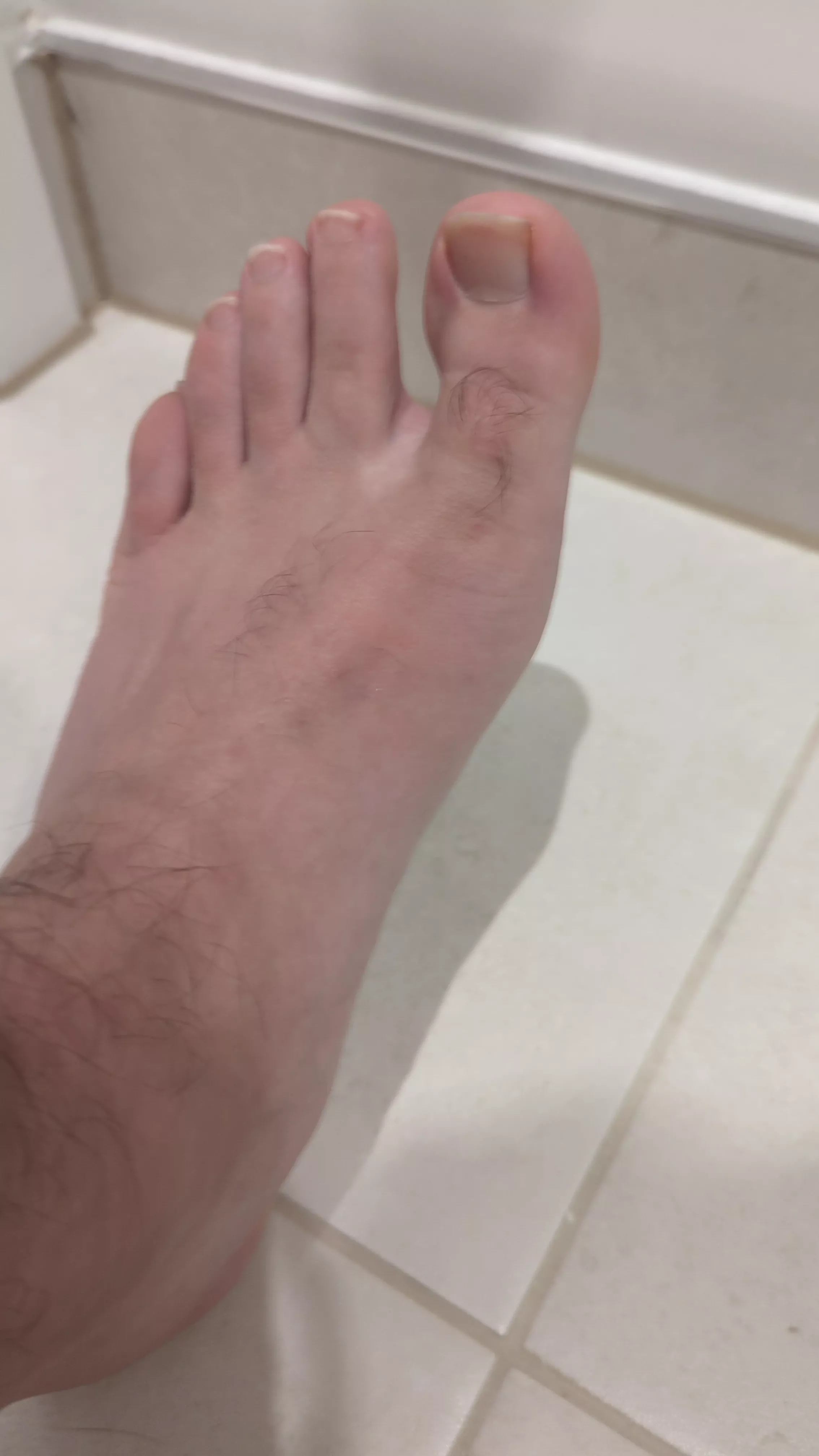 26 UK here. DMs open :)