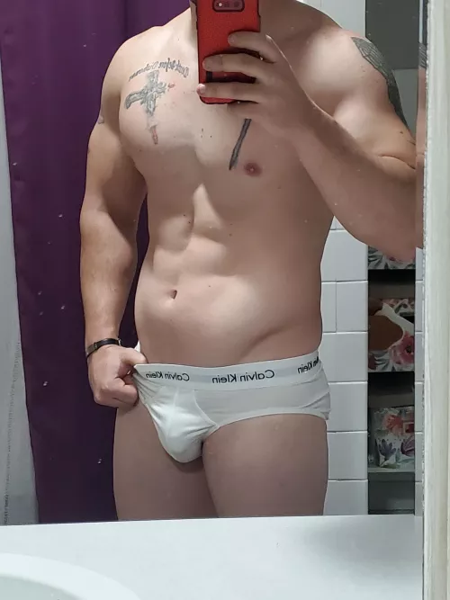 [34] Well they are white and tight. Like to think I would give MarkyMark a run for his money.
