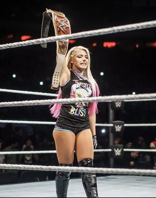 Alexa Bliss at a house show in 2018