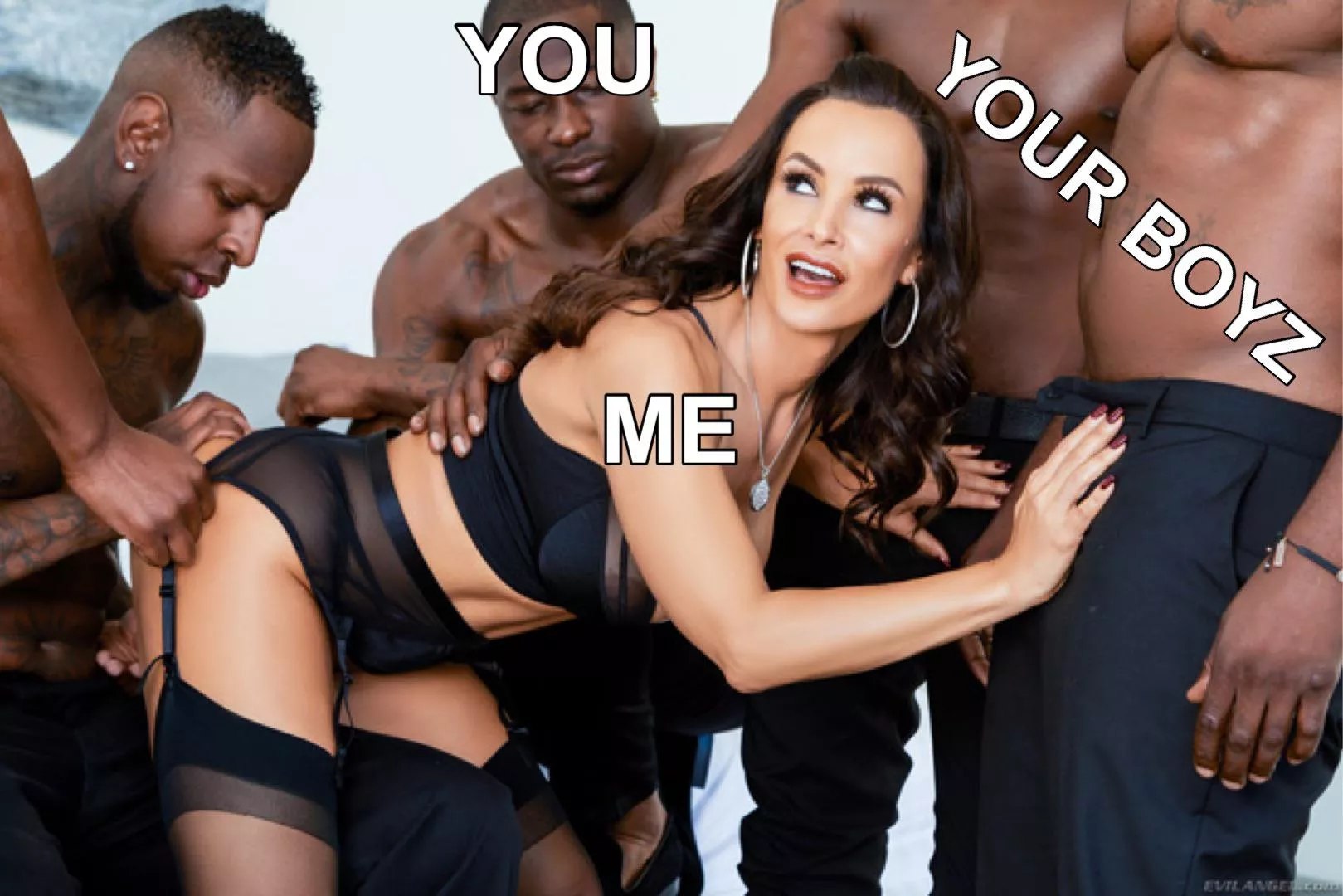 Any bbc bulls wanna recreate? 🤤