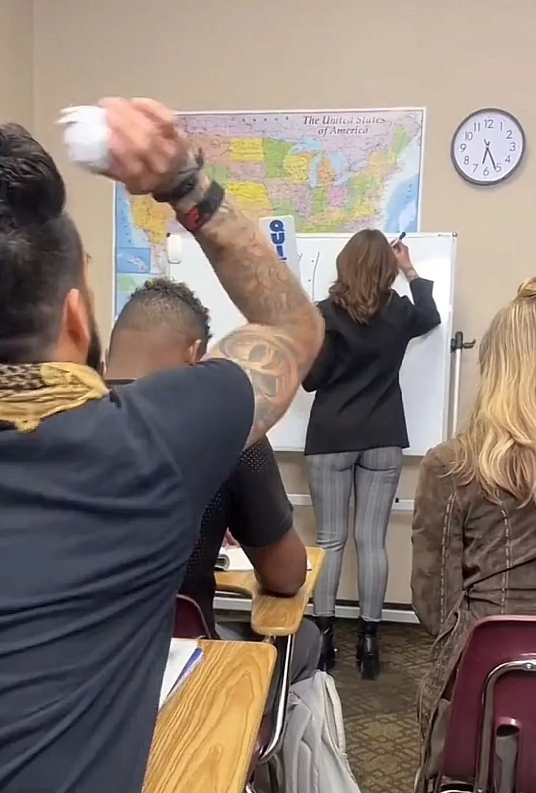 anyone know the sauce?