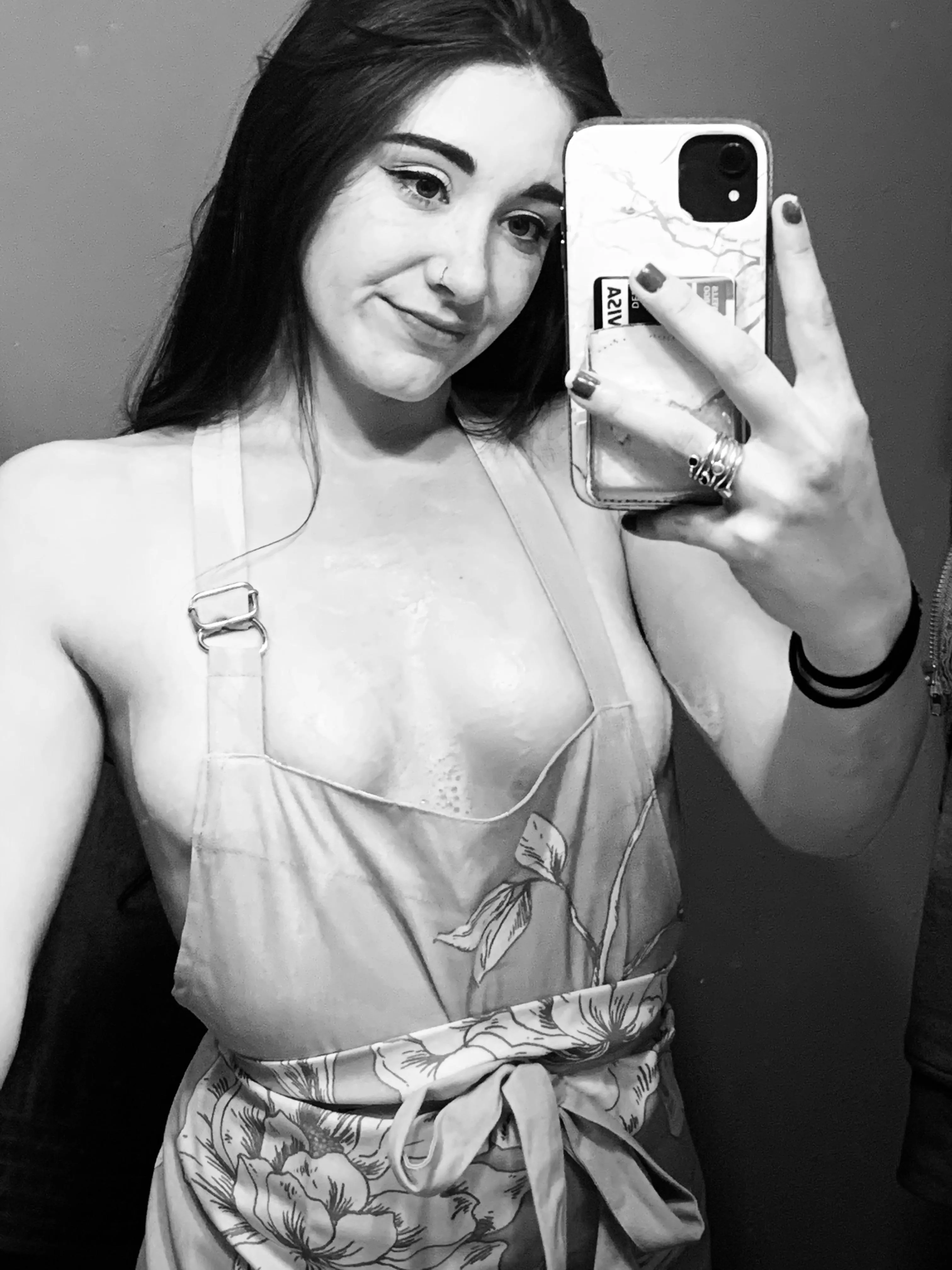 Can someone make me as wet as the dishes?