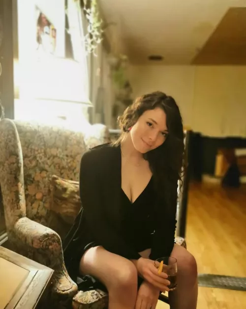 Chaturbate model (tiggerrosey)