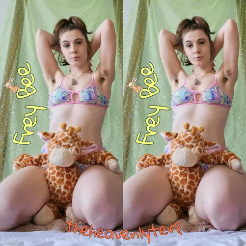 do you like my new giraffe?? I haven't picked a name yet 😮‍💨