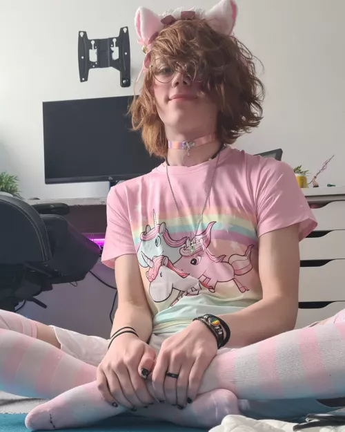 eh, back with another post :} did i pull off the pink style well?