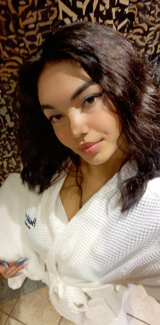 Feeling comfy and cozy [f]