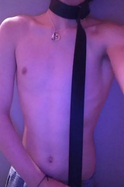 fill my dms with pics, insults or jus anything