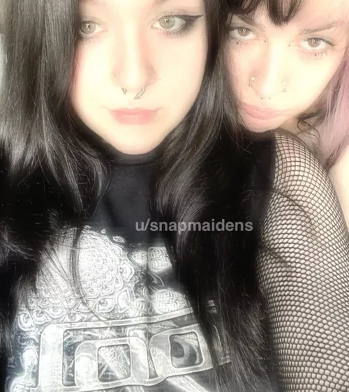 Get you a bestie who goes down on you