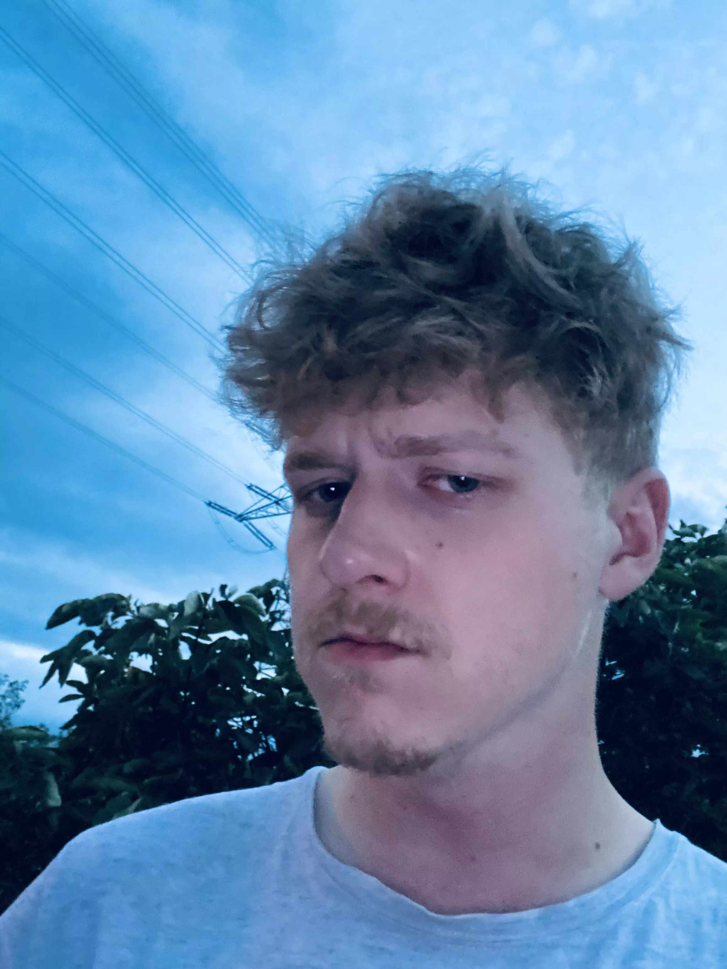 Hey bros ! U all from USA or anyone else from Germany too ? :D Hey bros ! U all from USA or anyone else from Germany too ? :D