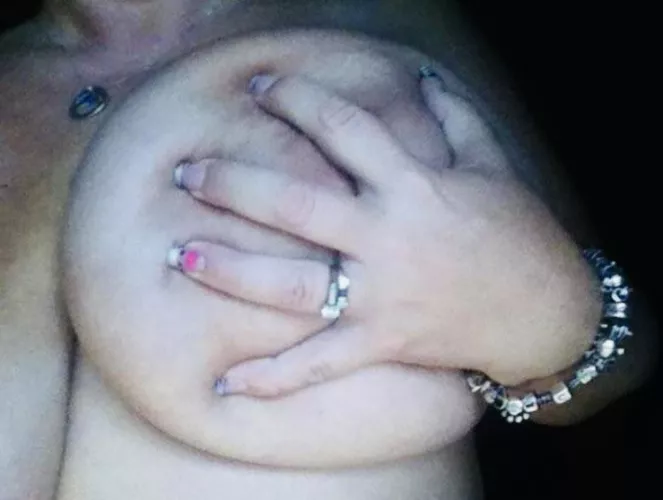 Hubby reads your comments ; )