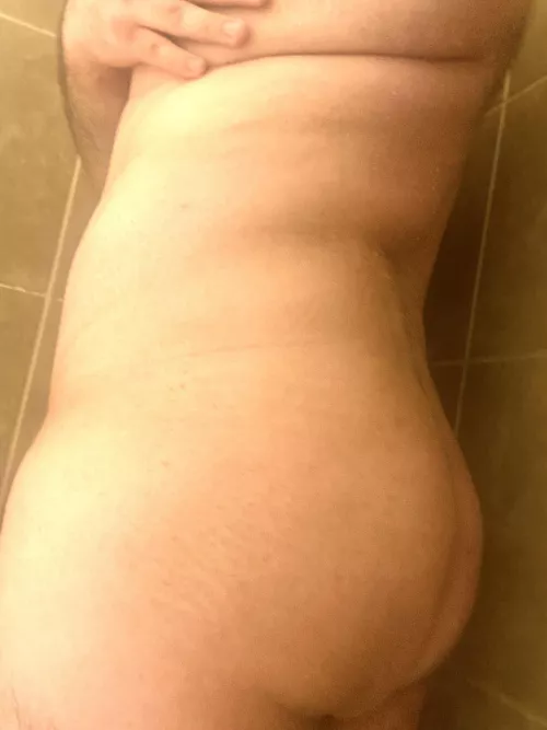 I haven’t really posted a picture like this so I’m nervous about this one🥹