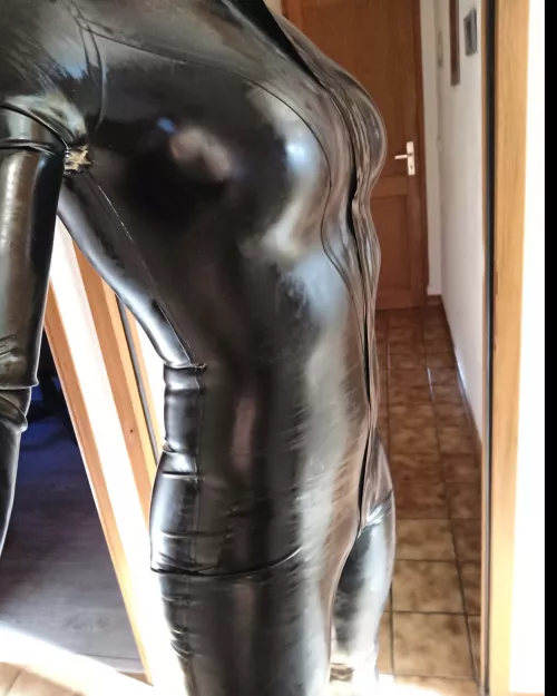 I quite like this pic in my catsuit