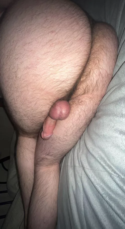 i’ve never had my dick sucked from the back before 🥺[22]