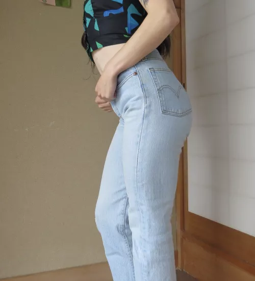 my fave crop n jeans combo outfit!