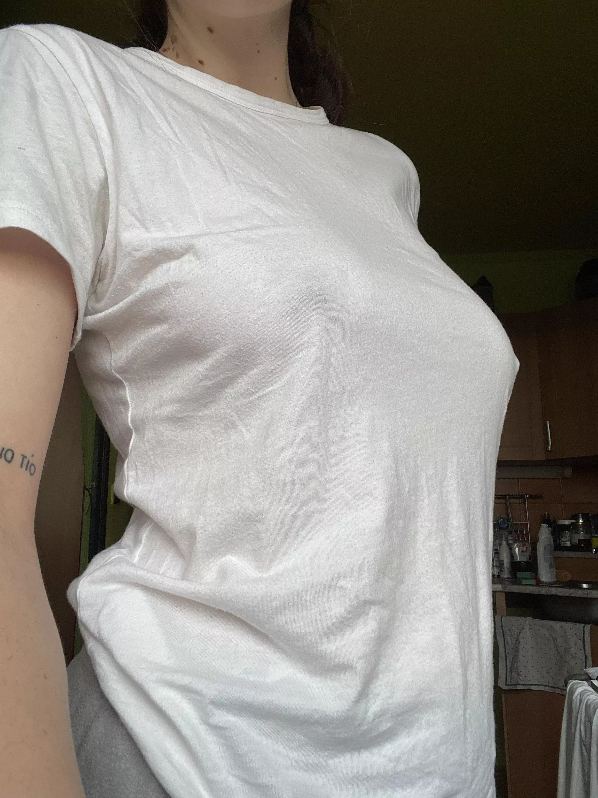 They always look hot in white T-shirts!