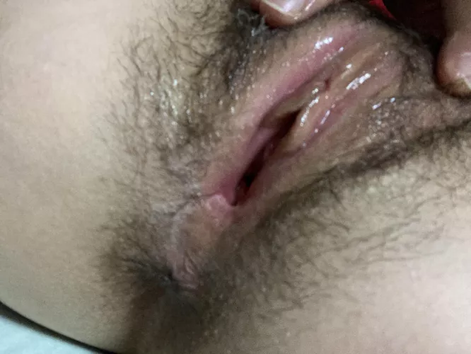 Wet and hairy Italian pussy