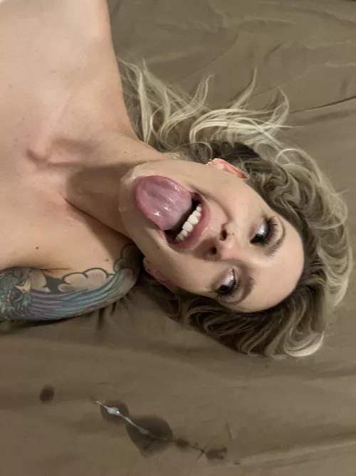 You missed my face 👅