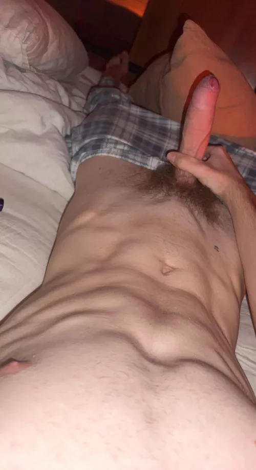 18 help me bust quick, hmu with a pic