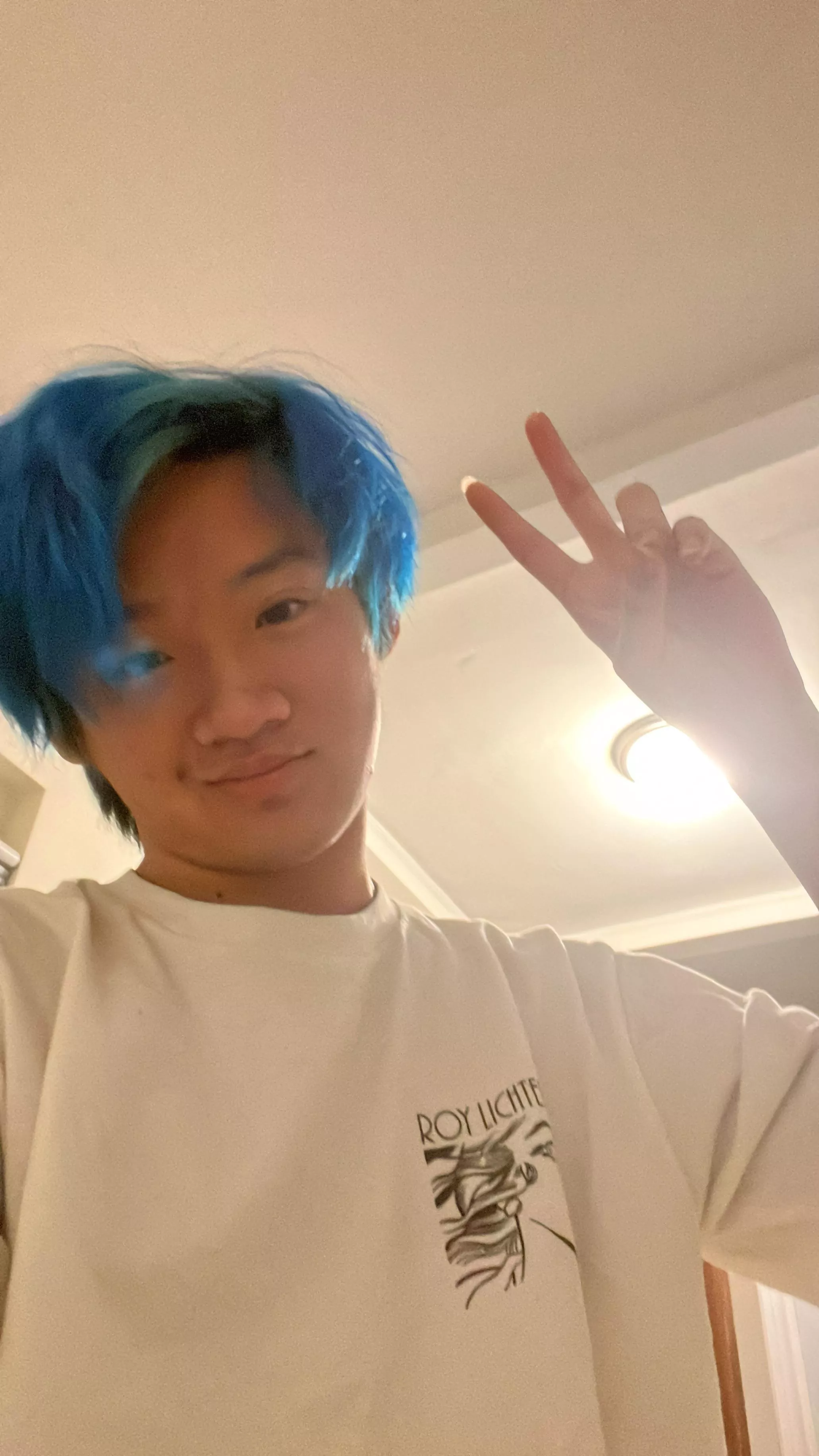 19 bored and wanna chat with other people hit me up 19 bored and wanna chat with other people hit me up