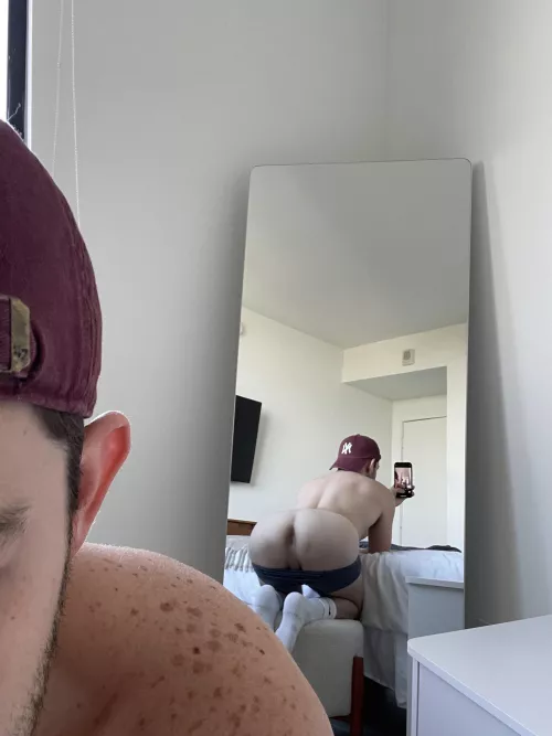 24 US bottom looking for some fun with hot guys snap: sheck423