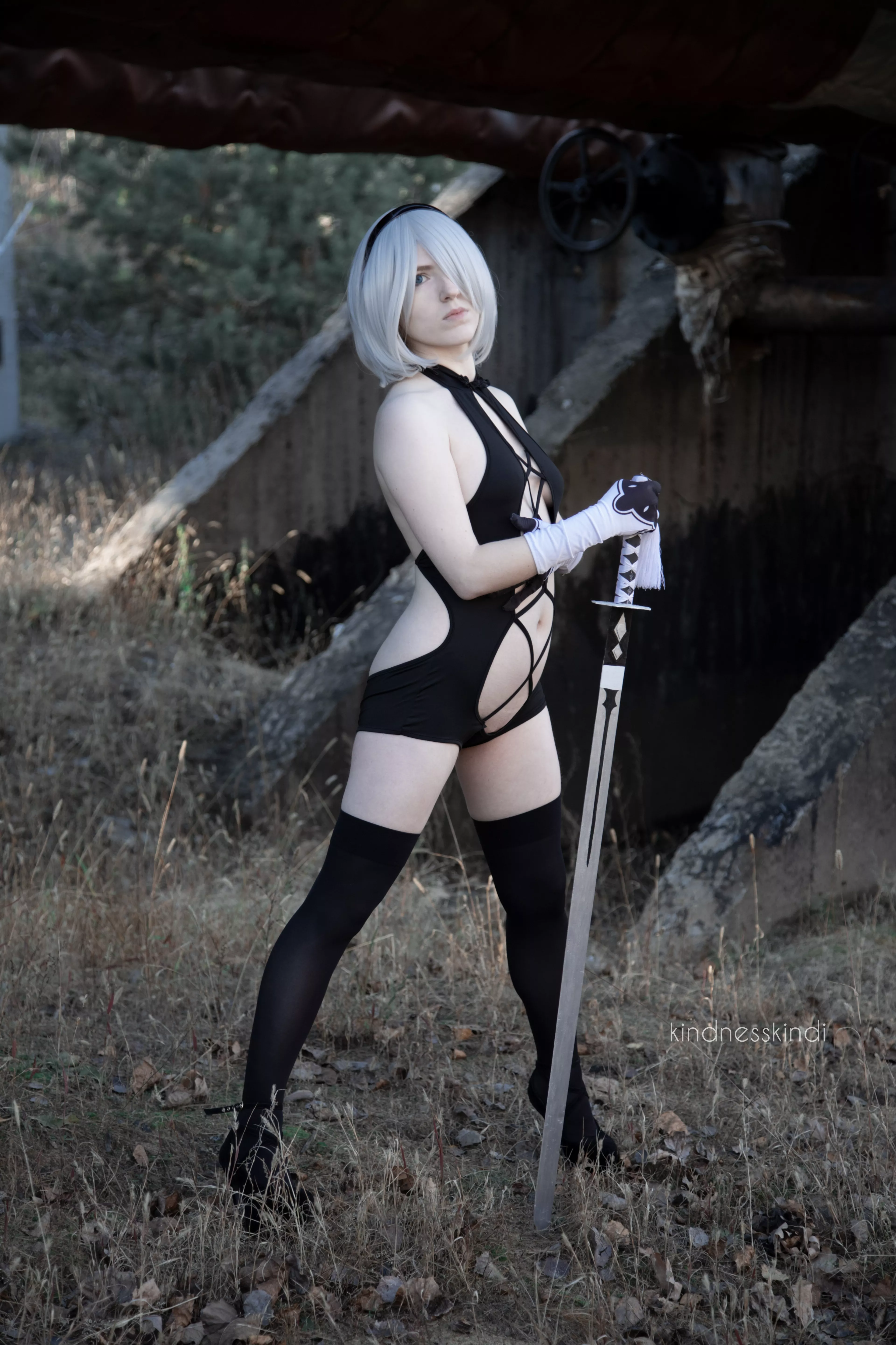 2B by kindnesskindi