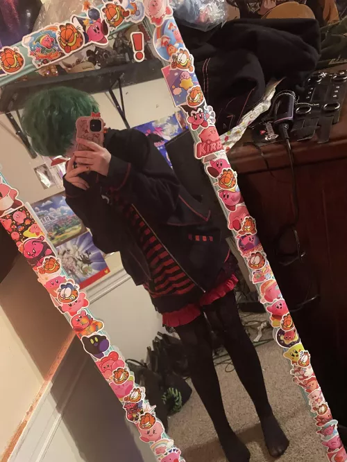 4’11 but still cute >:D