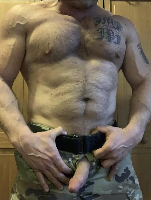Any military ladies want to take the rest off