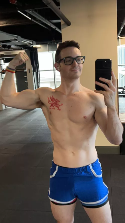 Been hitting arms harder. Hoping it shows.