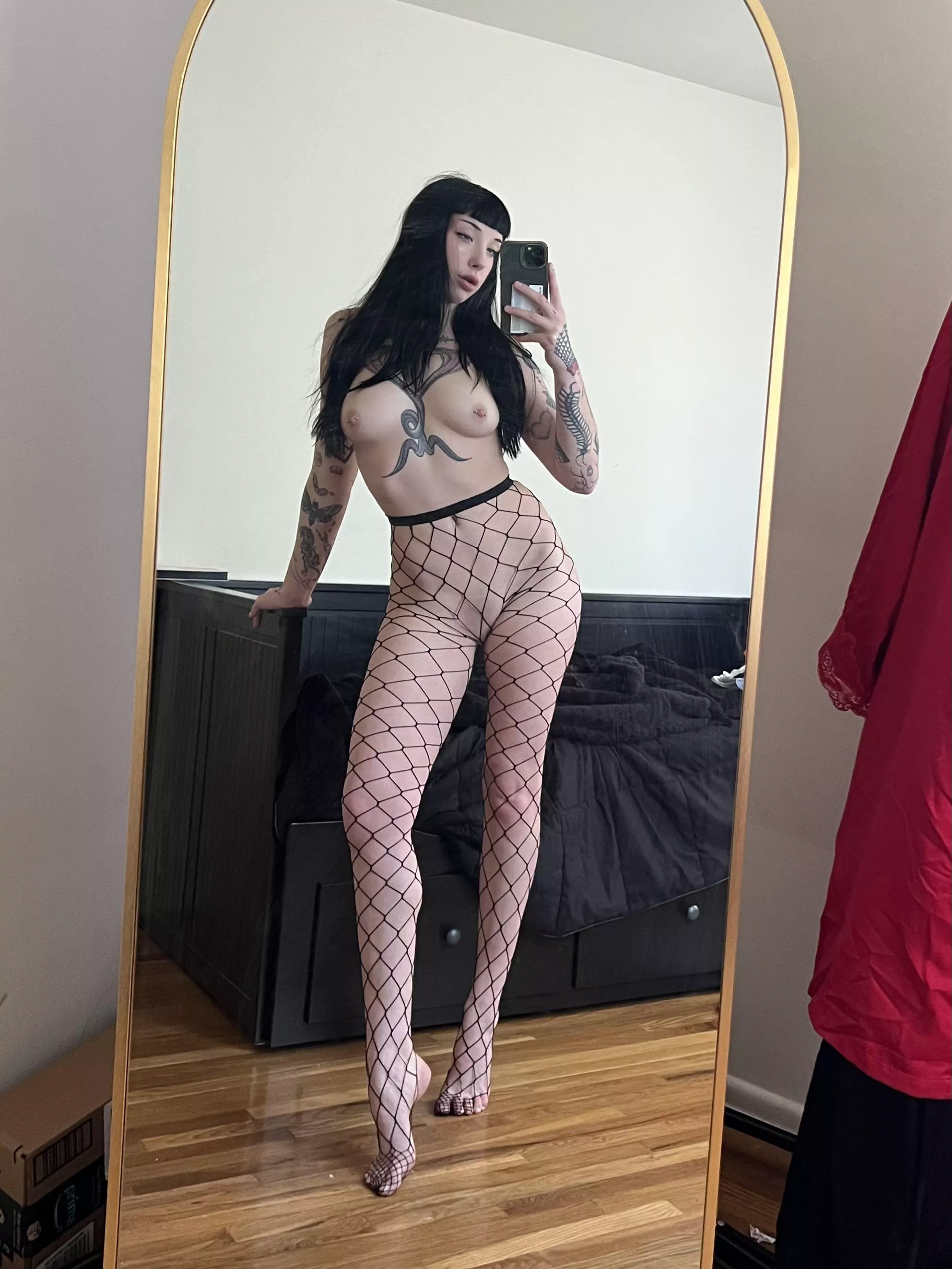 boobs with a side of legs