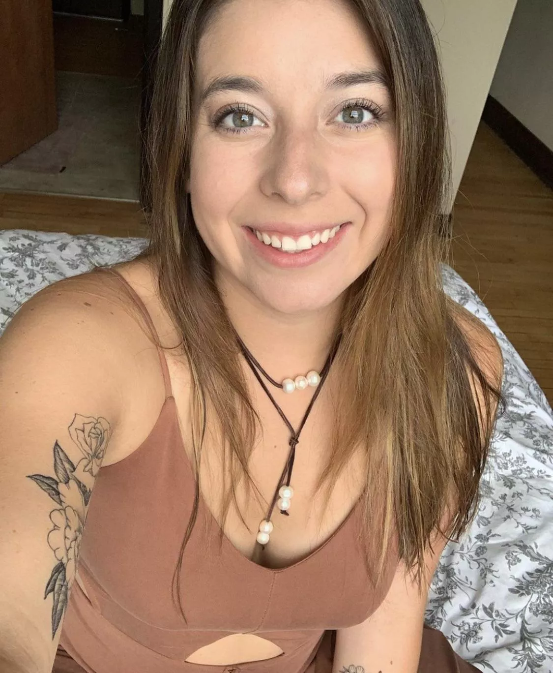 [challenge] cum on this slut. Hit me up for more pics