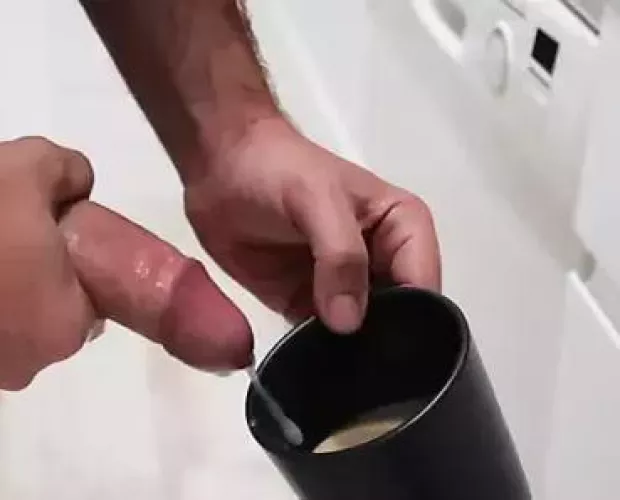 [Challenge] Jerkoff and cum in your wife's morning coffee ☕️, DM proof 😋