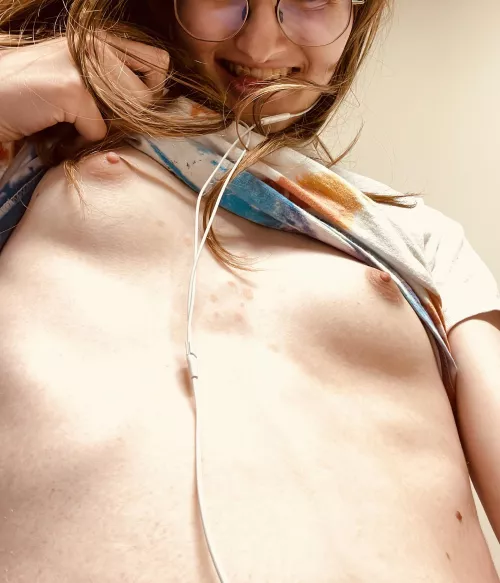 Come over and lick them 😈