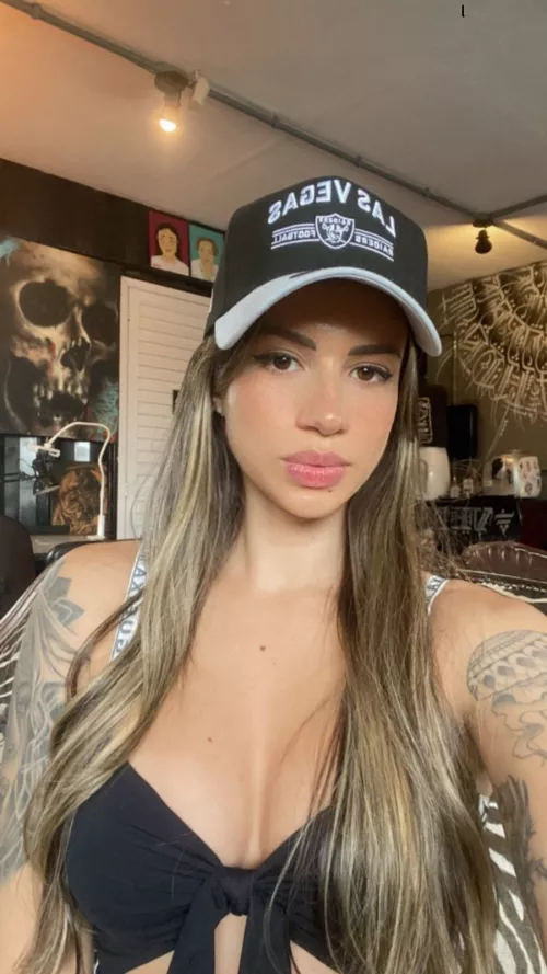 Drop your favorite date idea 😇