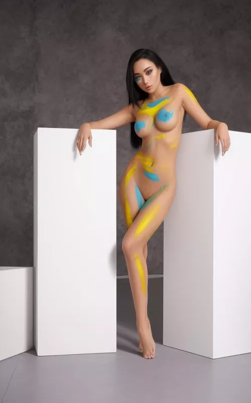 Enchanted stares at figure 😘👀