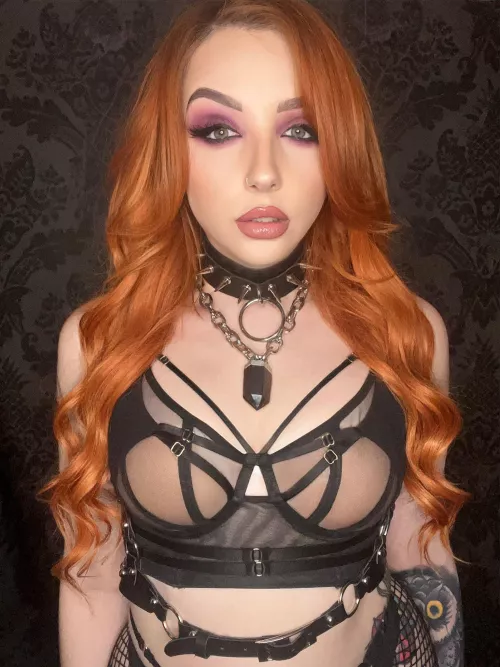 [f] Here I am. Now do as I say