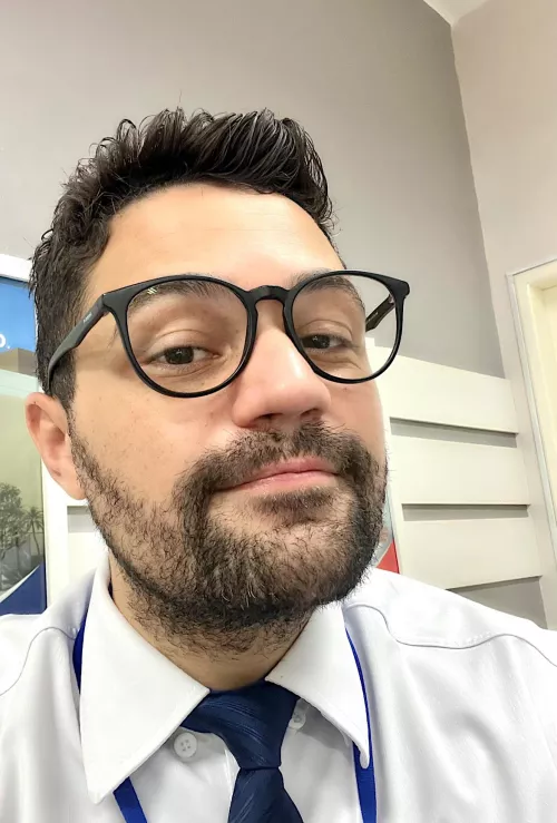 Finally Friday! Who else is looking forward to the weekend? π