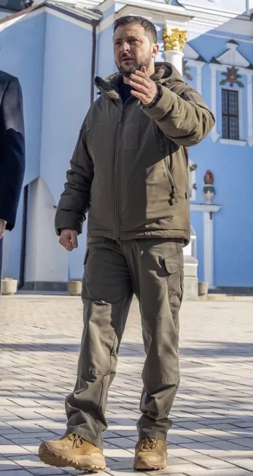 Help me ID: Zalensky's boots