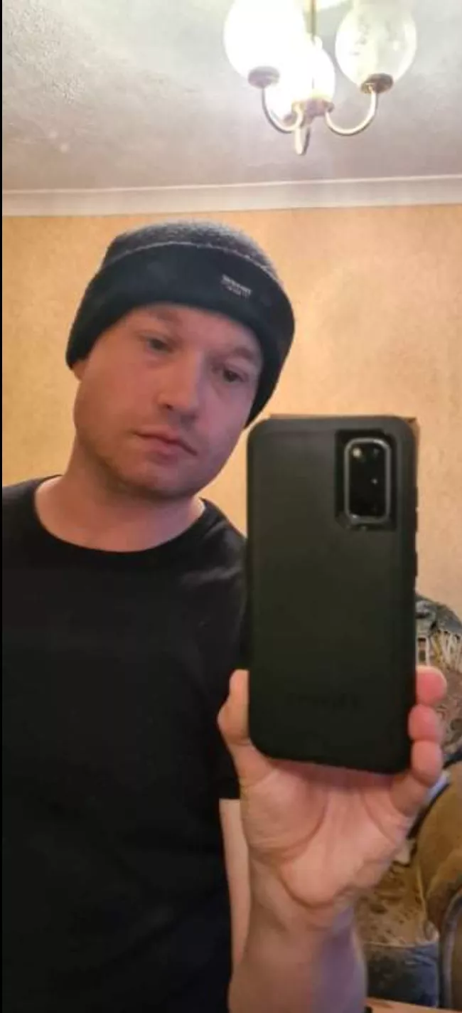 How do I look? People always insult my appearance. How do I look? People always insult my appearance.