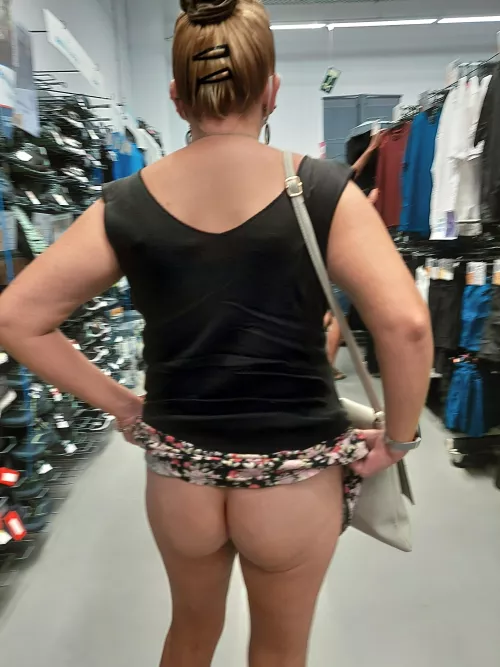 I truly never wear panties