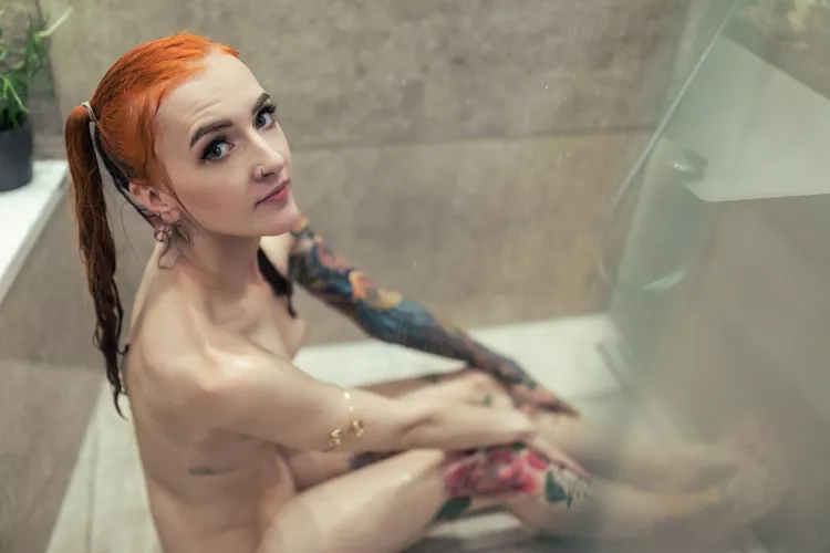 I want to be your naughty girl