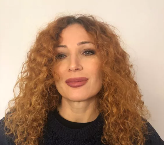 I'm curly but 50 year old, if you like my face, I can post my body next.