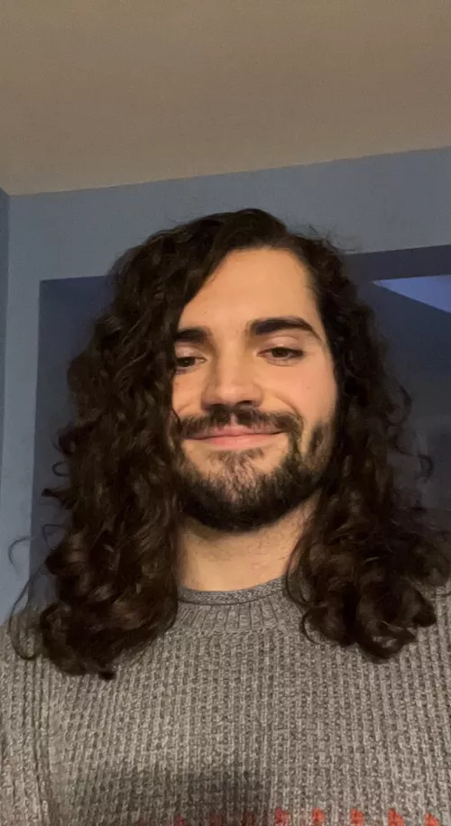 Itβs been a rough week, but trying to smile through it :)