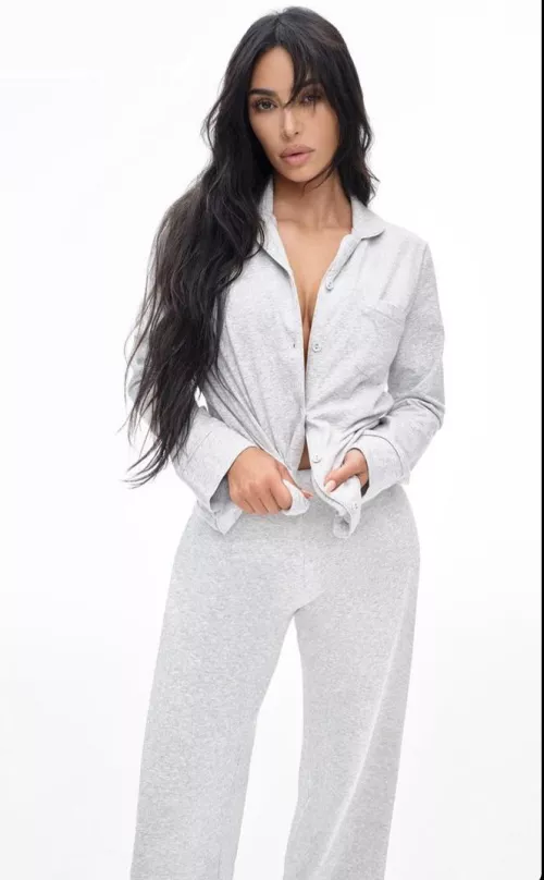 Kim in new Skims Cotton Sleep