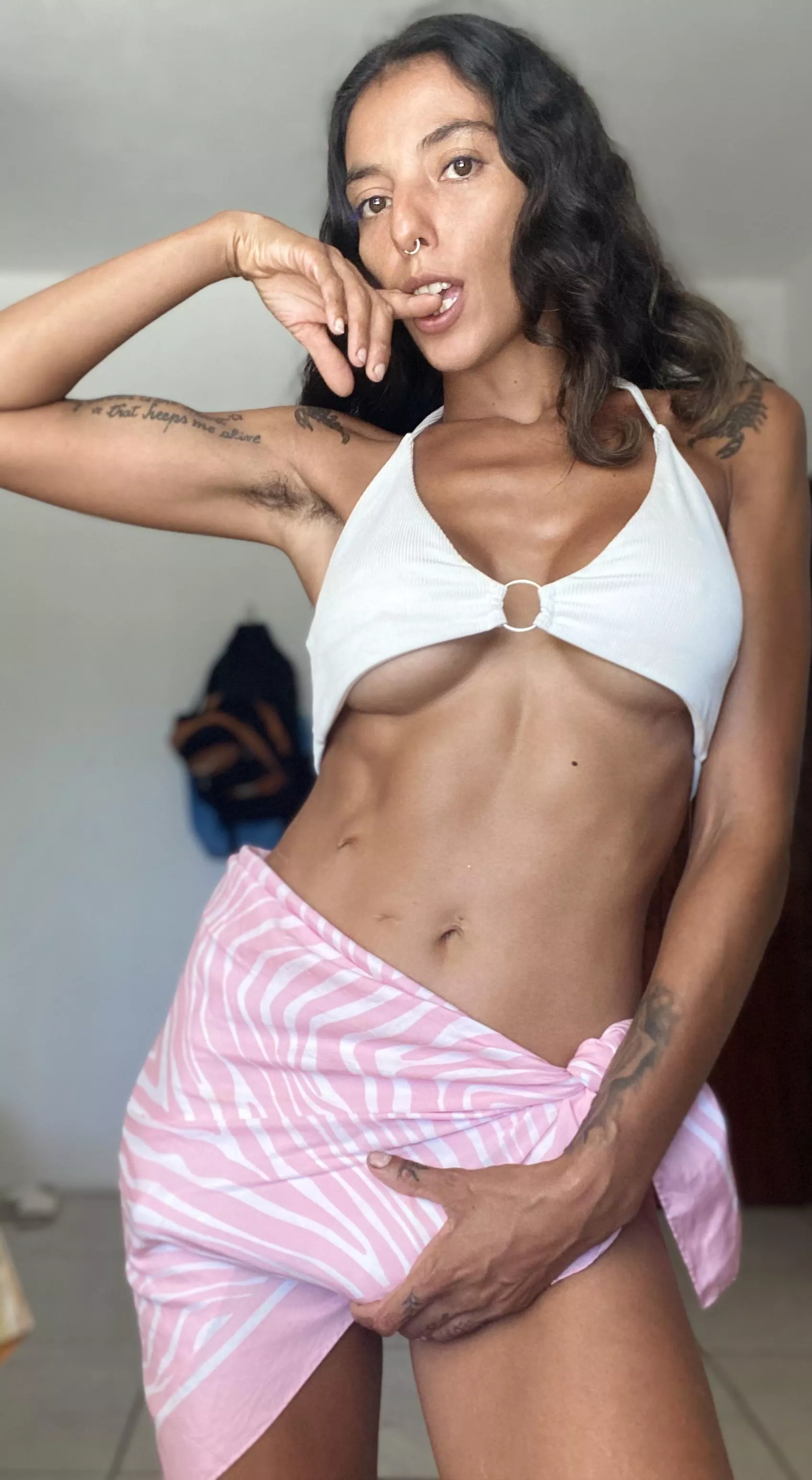 Let’s go to the beach babe !