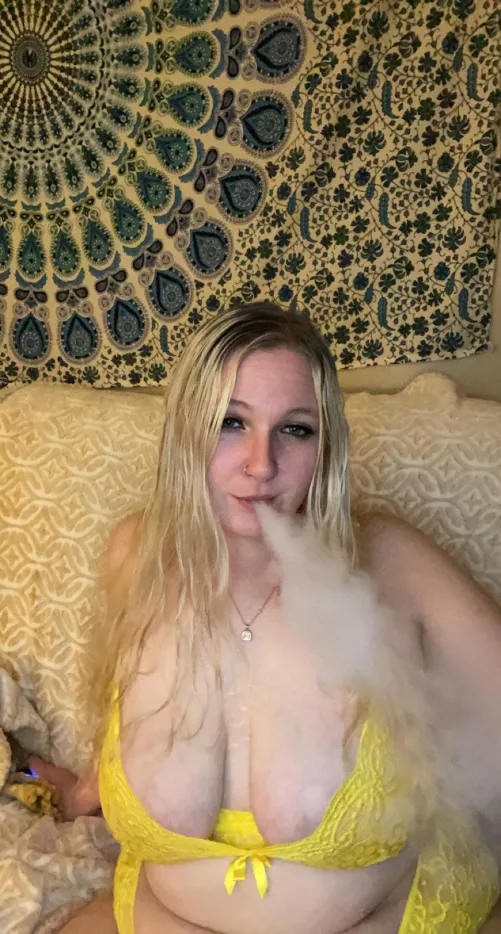 Let’s smoke a joint and cuddle 💨