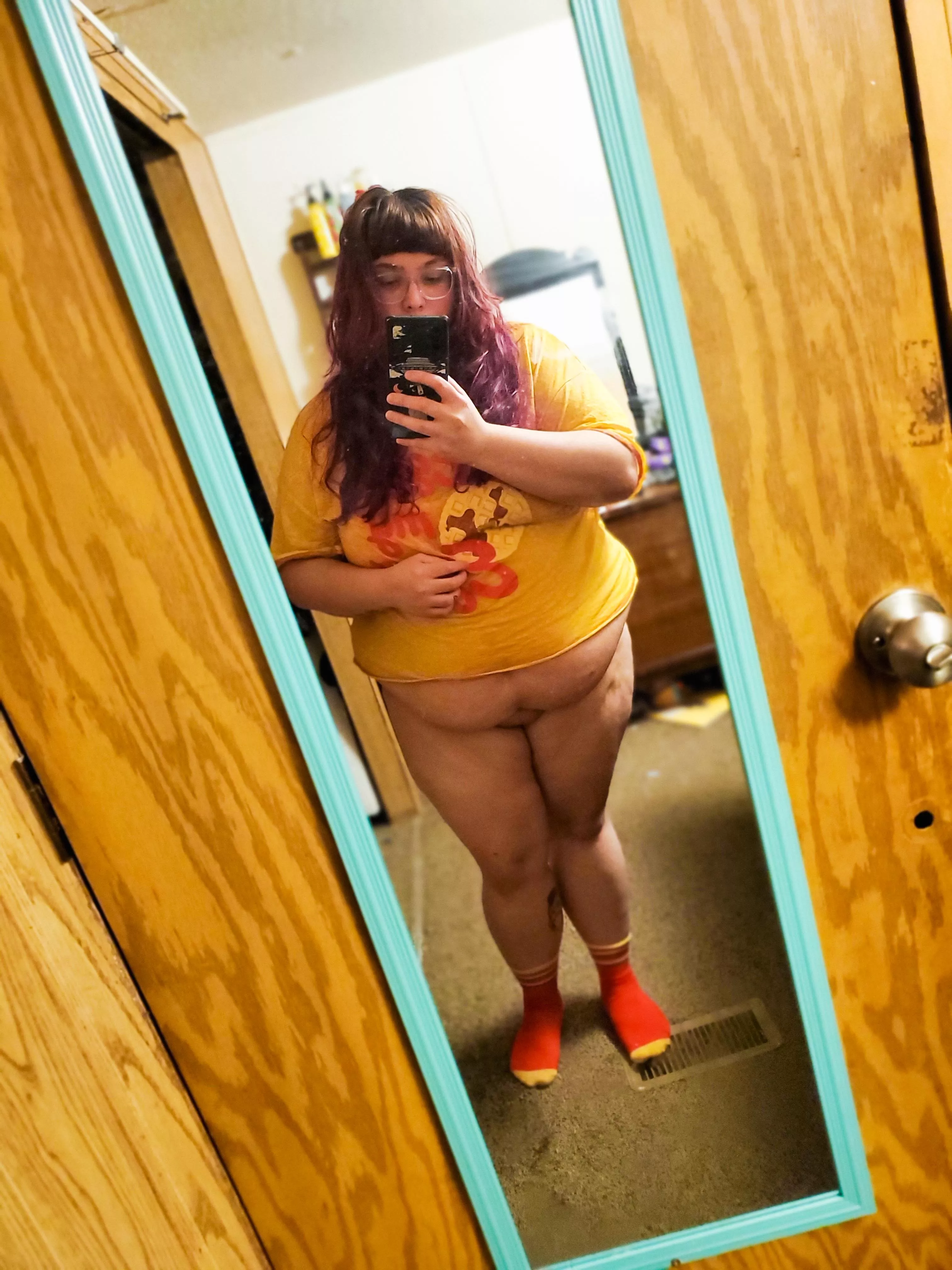 Matching socks💛❤️