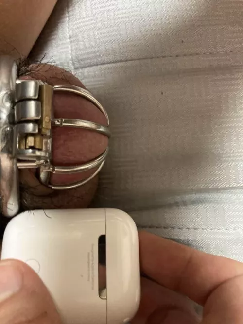 My pathetic can't win even AirPods either.