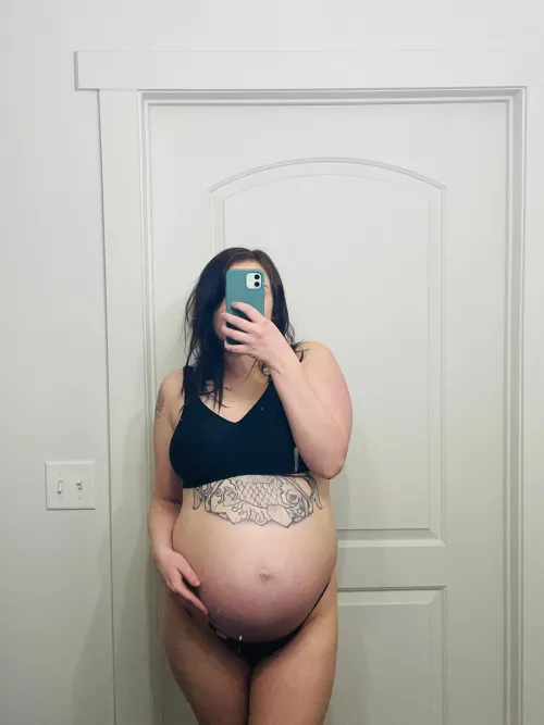 My pussy is begging to be fucked Snahp me!!!:) briannabee2023