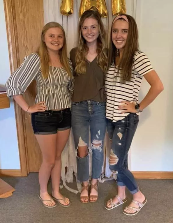 Party babes (all 18+)