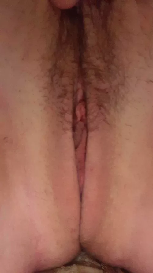 Should I show more of my pussy? 🔥